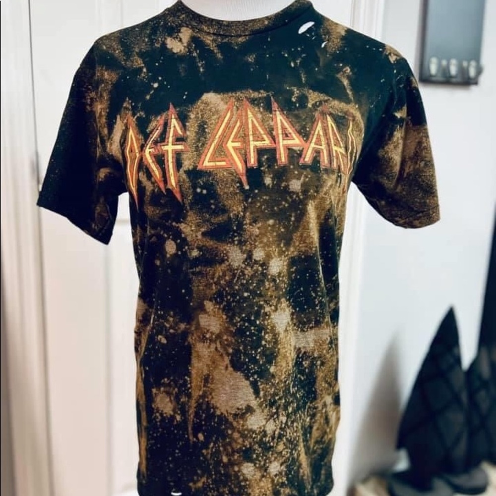 Def Leppard Bleached T-shirt